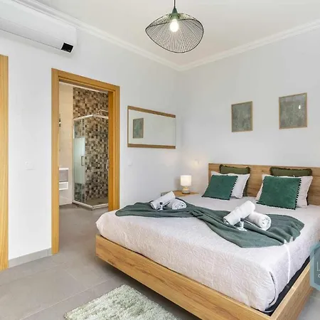 Alegria Dream Lodging *